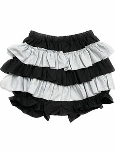 This stylish skort features a chic color block design, perfect for adding a pop of color to your wardrobe. The inner shorts are designed with elastic leg openings, ensuring a comfortable and secure fit. The multi-layered skirt adds a touch of elegance and movement, while the elastic waistband provides greater flexibility and accommodates various body types.  Please note that the price includes one skort only.   	 		 			Size 			S 			M 			L 		 		 			Length 			37 			38 			39 		 		 			Waist 			55 			59 			63 Layered Party Bottoms For Summer, Layered Summer Party Bottoms, Summer Party Layered Bottoms, Black Color Block Shorts For Summer, Summer Black Color Block Shorts, Black Ruffled Skirt Shorts For Summer, Summer Black Ruffled Skirt Shorts, Shirt Dress Summer, Skirt Shorts