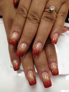 17 Stylish Plain Fall Ombre Nail Ideas for 2023 49ers Nails, Red Ombre Nails, Prom Nails Red, Red And Gold Nails, Red Nails Glitter, Gold Acrylic Nails, Dark Red Nails, Gold Nail Designs, Gold Nail Art