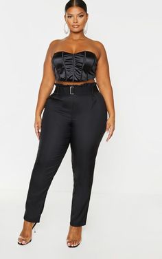 Plus Size Going Out Outfits Night, Plus Size Going Out Outfits, Going Out Outfits Night Club, Outfit Night Club, Thick Fashion, Accessorizing Outfits, Tapered Pant, Plus Size Inspiration