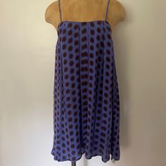 Silk Flows Slip Dress. Size 6, No Stretch. I’d Say Fits Better If More Narrow On Top Since No Stretch. Never Worn, New Without Tags Offers Trades Bundle Discount Smoke Free Pet Lover(Kitty Stays Away From Closet) Fast Shipper Top Rated Seller Thanks For Cking Out My Closet!! Xx Bobbi Warm Winter Dresses, Navy Sequin Dress, Pink Sweater Dress, Summer Spaghetti, Graphic Abstract, Bright Outfits, Long Sleeve Sequin Dress, Floral Slip Dress, French Connection Dress