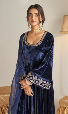 Velvet Pakistani Dress, Velvet Dupatta, Embroidered Anarkali, Traditional Indian Outfits, Fancy Dresses Long