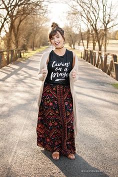 Livin' on a Prayer - Muscle Tank - Ruby's Rubbish Curvy Boho, Plus Size Hippie, Boho Plus Size, A Prayer, Mom Outfits, Muscle Tank, Up Girl, Heather Black, Mom Style