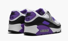 Air Max 90 CD0881 104 Celebrity Divorce, Nike Tenis, Nike Air Max 90s, Air Max 90s, Futuristic Shoes, Nike Fashion Shoes, Nike Air Shoes, Nike Shoes Air Max, Jordan 2