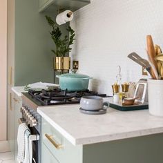 the kitchen counter is clean and ready to be used as a cooking area for cooks