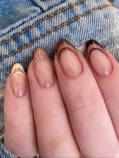 fall nails: French tip outlines Simple Fall Nails, Minimal Nails, Casual Nails, Pretty Gel Nails, Soft Nails, Fall Nail, Fire Nails, Funky Nails, Pretty Acrylic Nails