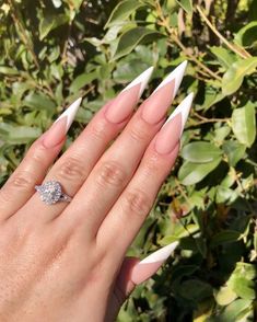 Nails For Chubby Fingers, White Stiletto Nails, Fat Fingers, Nails Shape, Almond Acrylic, Ten Nails, Lipstick Nails