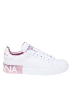 Portofino sneakers in nappa leather White color Contrasting pink details Round tip Contrasting heel in laminated calfskin with rubber logo Leather interior Leather insole with branded label Rubber sole Gender: WomenMaterial: 100% LEATHERColor: MulticolorMade in: ITProduct ID: CK1544 AX615 87587****Import tax/duty will be calculated at checkout (If applicable) Dolce Gabbana Sneakers, Pink Details, Stefano Gabbana, Leather Trainers, Dolce E Gabbana, Pump Sandals, Dolce & Gabbana, Nappa Leather, Lace Boots