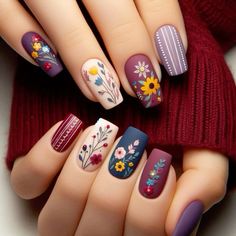 #nails #nailart #fashion Sunflower Nails Fall Colors, 2024 Summer Nail Ideas, Boho Nails, Nagellack Trends, Nagel Tips, Cute Summer Nails, Trendy Nail Design, Beach Nails, Christmas Nail Designs