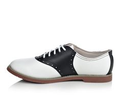 Leather upper,Lace-up closure for a custom and secure fit,Approx. 3/4 inch heel,Classic round toe,Soft Eastland exclusive Active Memory Foam insole for all day comfort,Durable and flexible rubber outsole,Two tone design for added style,Breathable fabric lining,Eastland branding details | Women's Eastland Sadie Classic Oxfords Shoes in Black/White Size 6 Medium Charlie Brown Costume, Saddle Oxford Shoes, Saddle Oxfords, Saddle Shoes, Oxfords Shoes, Dressy Shoes, Loafer Shoes Women, Brand Name Shoes, Shoe Carnival