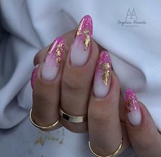 Red Glitter Nails, Red Nails Glitter, Pink Glitter Nails, Filo Pastry, Trendy Nail Art Designs, Glamour Nails, Trendy Nail Art, Nail Designs Glitter