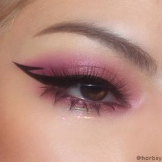 Maquillage On Fleek, Cute Eye Makeup, Eye Makeup Pictures, Smink Inspiration, Ethereal Makeup, Pinterest Makeup, Dope Makeup, Eye Makeup Designs, Edgy Makeup