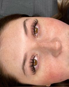 Wet Look Hybrid Lashes, Hybrid Lash Extensions Wet Look, Short Wet Set Lash Extensions, Natural Wet Look Lash Extensions, Hybrid Wet Set Lashes, Wet Hybrid Lash Extensions, Wet Eyelash Extensions Look, Curled Lash Extensions, Classic Wet Look Lash Extensions