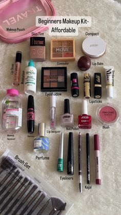 affordable beginner makeup kit Best Makeup Products For Combination Skin, Mekup Items Names, Indian Makeup Products, Makeup Items List, Beg Makeup, Barang Makeup, Elegance Tips