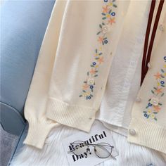 Style: commuting Size: one size Color: yellow, white, blue Hand Embroidered Flower, Flower Sweater, Sweater Coat, Sweater Coats, Embroidered Flowers, Yellow White, Hand Embroidered, White Blue, Yellow