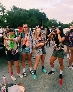 Tourist Costume, Tourist Outfit, Homecoming Spirit Week, Homecoming Spirit, Homecoming Week, Football Game Outfit, Shabby Look