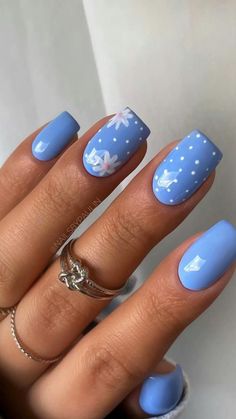 Periwinkle Nails, Cute Nail Art Designs, Short Acrylic Nails Designs, Manicure Y Pedicure, Floral Nails, Short Acrylic Nails, Nail Polishes, Flower Nails