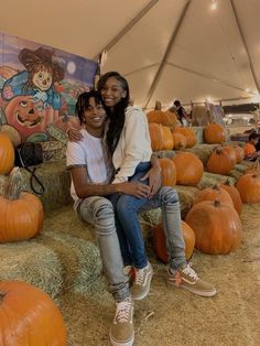 #pumpkin #fall #boyfriend #romantic #coupleportrait Pumpkin Patch Date, Black Relationship, Black Relationship Goals, Cute Couple Outfits, Black Love Couples, Couples Vibe, Cute Relationship Photos, Black Couples Goals, Couple Relationship