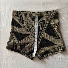 Privy Womans Shorts Size M Nylon Metallic Spandex Black/Gold New Stretch Elastane Shorts For Night Out, Fitted Party Bottoms With Built-in Shorts, Fitted Elastane Shorts For Night Out, Stretch High Waist Shorts For Night Out, Stretch High-waist Shorts For Night Out, Stretch High-waisted Shorts For Party, Gold Stretch Summer Shorts, Gold Stretch Bottoms For Night Out, Fitted Short Bottoms For Night Out