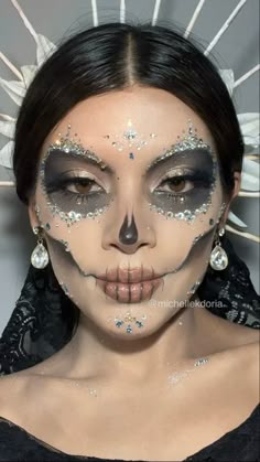 Skeleton Makeup Looks, Half Skull Makeup, Glam Skull