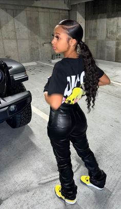 Retro Lightning 4s Outfit, Leather Pants Outfit School, Birthday Outfits Black Women Pants, Lightning 4s Outfit, Lightning 4s, 18th Bday, Popcorn Gift, Birthday Fits