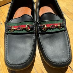 Worn Once. Men’s Black Gucci Loafers Classic Black Gucci Leather Shoes, Gucci Black Loafers With Branded Insole, Gucci Black Loafers With Leather Sole, Gucci Black Leather Loafers, Gucci Black Calf Leather Shoes, Gucci Black Loafers With Leather Lining, Gucci Black Round Toe Dress Shoes, Gucci Black Leather Slip-on Shoes, Gucci Casual Black Loafers