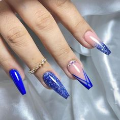 Blue Extra Nails, Blue Prom Nails, Unghie Sfumate, Blue Acrylic Nails, Fancy Nails Designs, Acrylic Nails Coffin Short, Square Acrylic Nails, Prom Nails, Fancy Nails