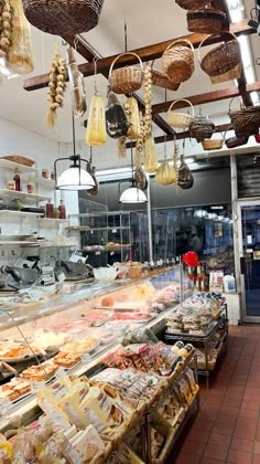 Italian foods Italian Sandwich Shop Interior, Italian Deli Aesthetic, Italian Deli Design, Italian Sandwich Shop, Italian Delicatessen, Deli Decor, Retail Store Layout, Italian Shop, Gourmet Meat