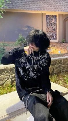 #affliction #outfits #dark #grunge Emo Aesthetic Men, Alt Man Outfits, Emo Boy Aesthetic Grunge, Alt Men Outfits, Masculine Alternative Outfits, Emo Style Men, Grunge Fashion Men, Scene Outfits Male, Y2k Outfits Emo