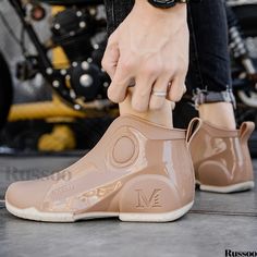 Russoo - High-Quality Mens Waterproof Rain Boots: Durable, Anti-Slip Footwear for Outdoor Work, Fishing, and Spring/Summer Activities Rain Boots Fashion, Indoor Kitchen, Fishing Shoes, Ankle Rain Boots, Rain Shoes, Hunter Rain Boots, Popular Shoes, Wellington Boots, Slip On Boots