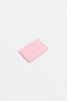 Explore the new addition to the JULIA SKERGETH collection: our sleek cardholders.
Choose one to perfectly match the colour of your SKERGETH bag, ensuring seamless style and sophistication. Doctor Bag, Birthday Wishlist, Choose One, Quilted Bag, The Colour, Small Bags, Timeless Pieces, Gift Guide, Style Guides