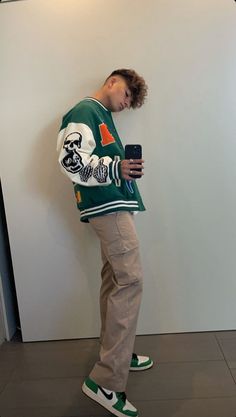 Random Guy, Minimal Streetwear, Male Outfits, Streetwear Male, Fall Styles