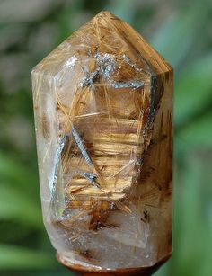 libutron: “ Golden Rutile in Quartz | ©Igor Schwartzmann ” The Magic Faraway Tree, Geode Rocks, Rock Minerals, Types Of Crystals, Pretty Rocks, Crystal Geode, Phantom Quartz, Mineral Stone, Minerals And Gemstones