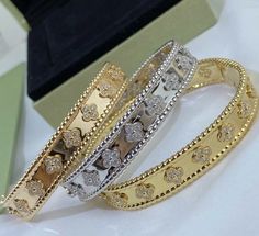 Cheap Van, Van Cleef And Arpels, Lucky Bracelet, Mua Sắm, Van Cleef, Luxury Jewelry, Crossbody Shoulder Bag, Womens Bracelets