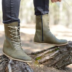 🌿👣 Handcrafted Leather Men's Barefoot Boots with  Laces and Zipper 👢🌿 🌿 Feel the breeze of nature on your feet! Carefully crafted with genuine leather inside and out, these handcrafted barefoot boots for men combine style and naturalness. With their waterproof rubber sole and wide toe design, they support natural movement while their flexible and non-slip structure provides comfort with every step. 👢 Features: * Leather Inside Out: High-quality genuine leather material offers durability an Ankle-high Lace-up Boots With Leather Sole For Outdoor, Green Leather Walking Boots, Ankle-high Moto Boots With Leather Sole For Outdoor, Green Leather Boots For Outdoor Activities, Green Leather Boots For Outdoor Work, Green Leather Boots For Outdoor, Green Boots With Rubber Sole For Outdoor Activities, Green Round Toe Boots For Adventure, Green Boots With Vibram Sole For Outdoor Work