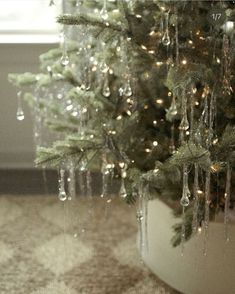 Winter Study, Jul Diy, Christmas Rustic, Classy Christmas, Christmas Tree Inspiration, Christmas Interiors