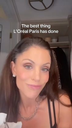 L’Oreal’s BEST Product?? #loreal #beautyinfluencer #eyeshadow Loreal Le Color Gloss, Beginners Eye Makeup, Makeup Hacks, Beauty Influencer, Drugstore Makeup, Loreal Paris, Beautiful Makeup, Pretty Face