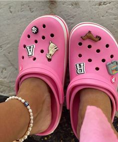 Selena Gomez Lips, Styling Crocs, Crocs Men, Dream Shoes, Mean Girls, Instagram Profile