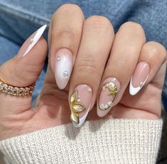 Chic Nails Elegant, Cheetah Acrylic Nails, Gold Summer Nails, Nails Delicate, Manicure Aesthetic, Nails French Manicure, Nails Star, Sophisticated Nails, Artsy Makeup