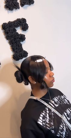 Heart Bun, Curl Hair With Straightener, Black Hair Updo Hairstyles, Sew In Hairstyles, Quick Natural Hair Styles