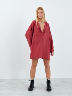 Casual Oversized Linen Dress For Fall, Casual Oversized Linen Fall Dress, Casual Long Sleeve Dress With Unlined Sleeves, Casual Linen Dress For Fall Daywear, V-neck Tunic For Fall Daywear, Oversized Linen V-neck Tunic, Casual Linen Dress With Relaxed Fit For Fall, Oversized Long Sleeve Linen Dress For Fall, Oversized Linen V-neck Dress