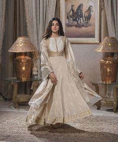 Luxury Anarkali Cream Dress, Gold Self-design Anarkali Set For Eid, Elegant Cream Anarkali Set For Eid, Eid Anarkali Set In Cream, Cream Embellished Anarkali Dress, Kurta Plazo, Kathak Costume, Golden Suit, Designer Sarees Wedding