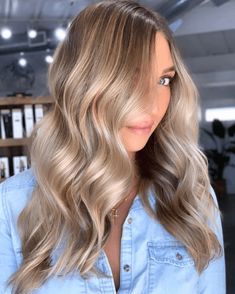 Lived In Neutral Blonde, Bright Creamy Blonde Balayage, Beige Blonde Hair Balayage, Cool Beige Blonde Hair, Dark Beige Blonde Hair, Creamy Blonde Balayage, Blonde Neutral