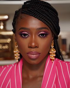 Pink And Gold Makeup Looks, Pink And Gold Makeup, Foundation Nars, Gold Eye Mask, Holiday Makeup Looks, Baggage Claim, Elle Woods