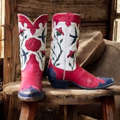 Step Into Authentic Western Style With These Handcrafted Women's Size 7.5 M Stallion Cowboy Western Boots. Each Boot Features A Vibrant Red Foot And A Classic Blue Toe Cap, Enhanced By Expertly Inlayed Iconic Blue Bird And Rose Motifs On A Supple Cream-Colored Leather Shaft. Intricate Red Stitching Complements The Overlying Design, Embodying The Spirit Of Traditional Craft. With Pull Straps For Easy On-And-Off, And A Smooth Leather Lining, These Boots Prioritize Both Comfort And Durability. The Country Bar, Blue Toes, Western Work, Cowboy Western, Western Cowboy Boots, Colored Leather, Classic Blue, Western Cowboy, Western Style