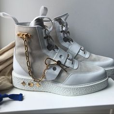 Louis Vuitton Booties -White / Grey Tone -Authentic -Retails +2,200 Comes With Box And Dust Bag **Gently Worn. Great Condition, Shoes Louis Vuitton, Louis Vuitton Shoes, Grey Tones, Wedge Sneaker, Athletic Shoes, Men's Shoes, Dust Bag, Color White, Louis Vuitton