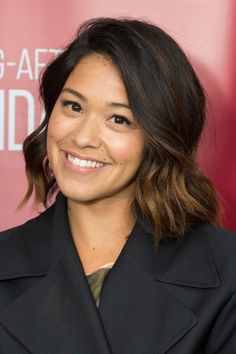 Gina Rodriguez Hair, Brown Ombre Hair Color, Lob Haircuts, Messy Bob Hairstyles, Brown Ombre Hair, Gina Rodriguez, Long Bob Haircuts, Lob Hairstyle