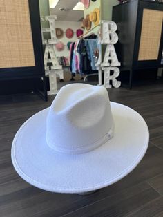 White fedora hat Can be customized for additional fee Fedora Hat Summer, White Fedora Hat, White Fedora, Wide Brim Fedora, Hat Summer, Fedora Hat, Panama Hat, Panama, Fedora