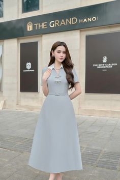 Hilga A 字领亚麻棉中长连衣裙 | MEAN BLVD Chic A-line Dress For Business Casual, Chic Solid Color A-line Shirt Dress, Classic Collared Dresses For Work, Office Midi Dress In Solid Color, A-line Shirt Dress For Office, Elegant Collared Midi Dress For Daywear, Single Color Collared Midi Dress For Office, Office Shirt Dress With Collared Neckline, Collared Midi Dress For Office