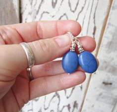 Everyday Blue Earrings With Natural Stones, Blue Oval Earrings With Natural Stones, Simple Dangle Earrings, Blue Dangle Earrings, Bali Silver, Howlite Stone, Beaded Boxes, Silver Dangle Earrings, Semi Precious Stone