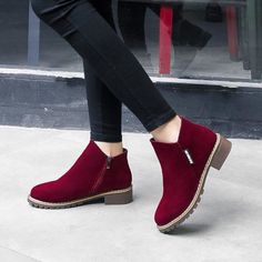 Low Heel Booties, Low Heel Boots, Winter Ankle Boots, Ankle Heels, Suede Leather Boots, Boots Women Fashion, Snow Boots Women, Classic Boots, Chelsea Boot